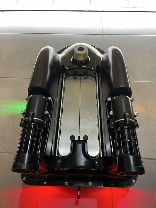 Boatman Actor Plus PRO Łódka Zanętowa 2 Baterie Pokrowiec Ładowarka