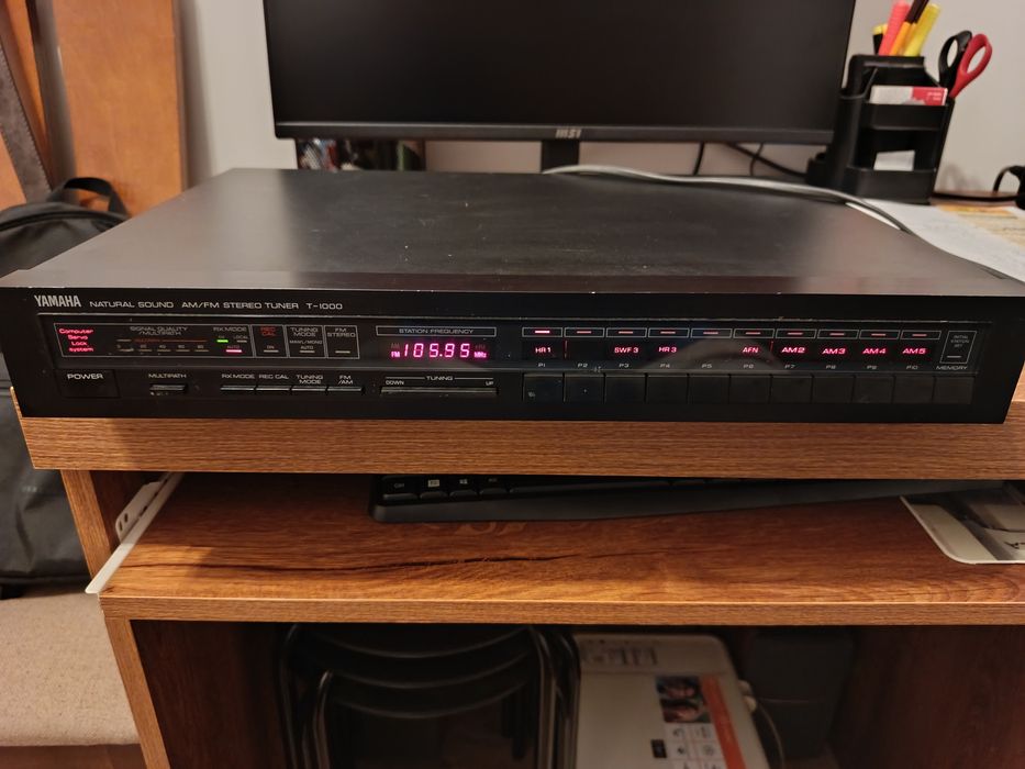 Tuner Yamaha T-1000 vintage