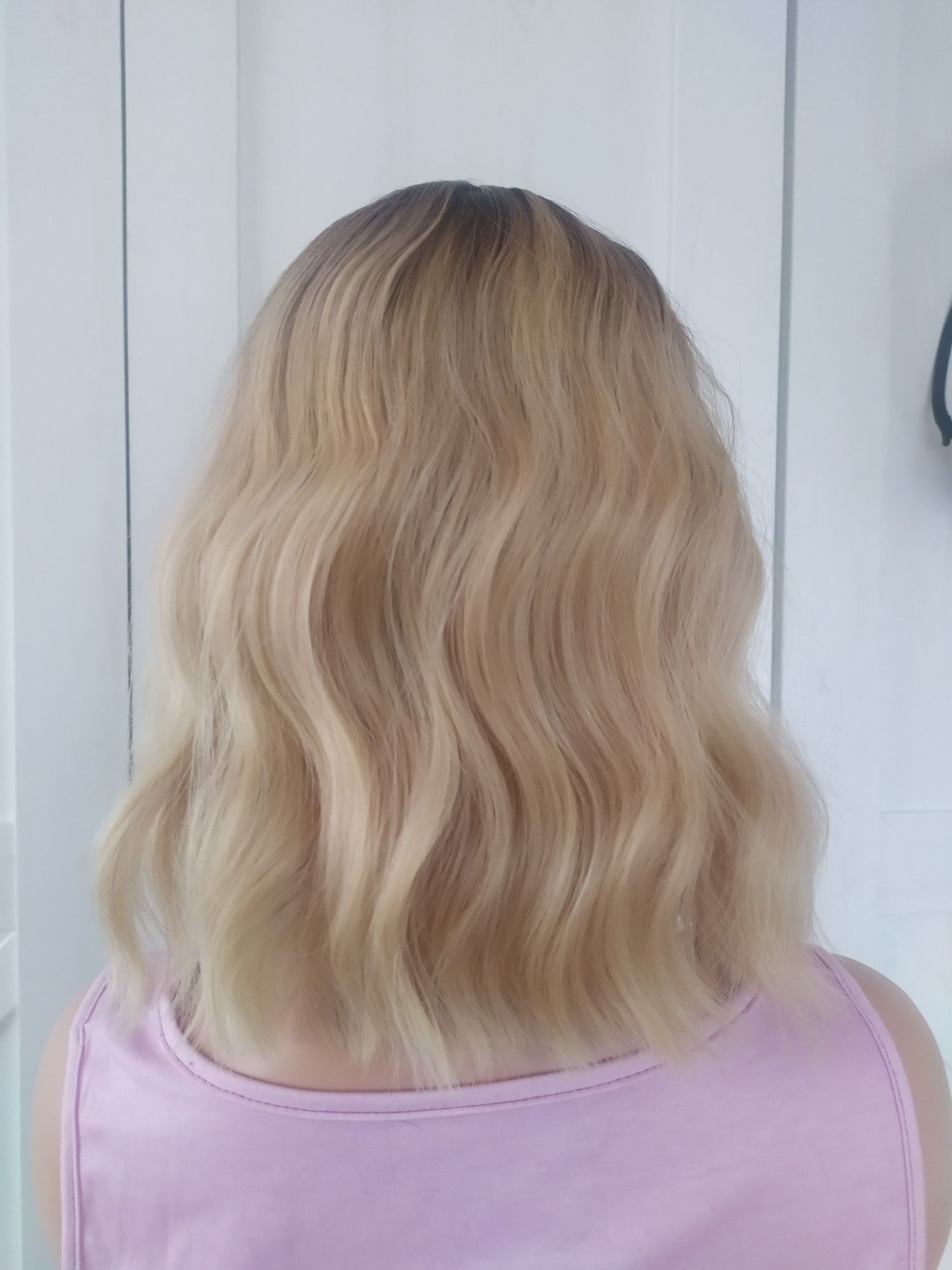 Sprzedam perukę blond ombre fale