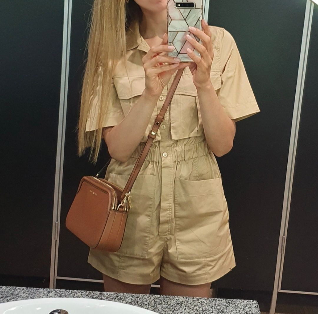 Бежевий кемел комбінезон Zara S