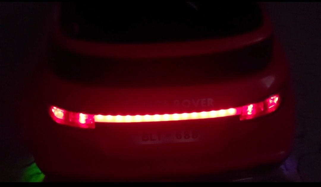 Дитячий джип Range Rover 4х4 (повний привід)