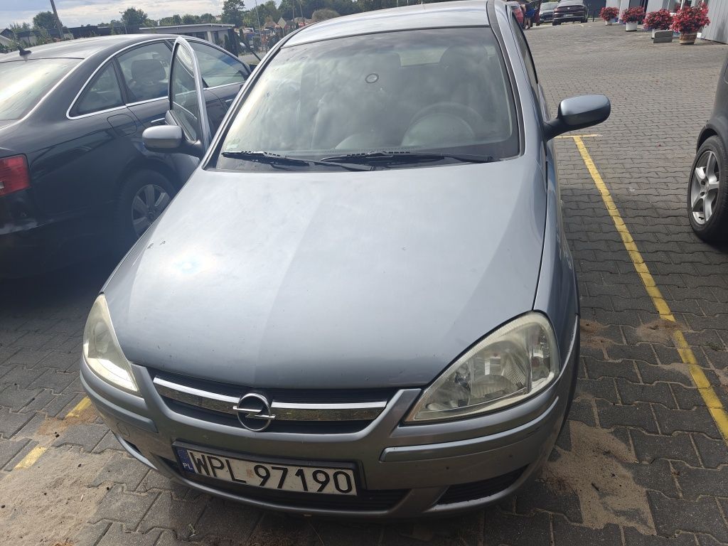 Sprzedam uszkodzony Opel Corsa C