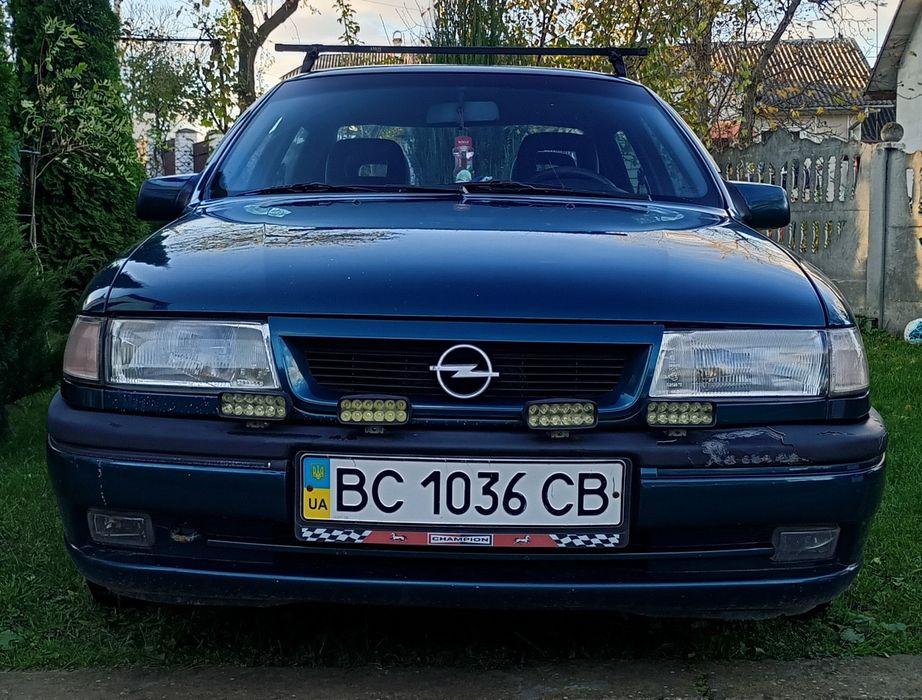 Опель Вектра А, 1995 р., 1.8 моно