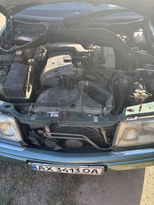 Продам mersedes W124 2.2AT
