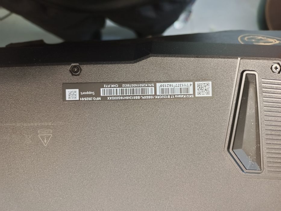 Laptop Gamingowy MSI Katana 17 b12u Komis Madej Sc