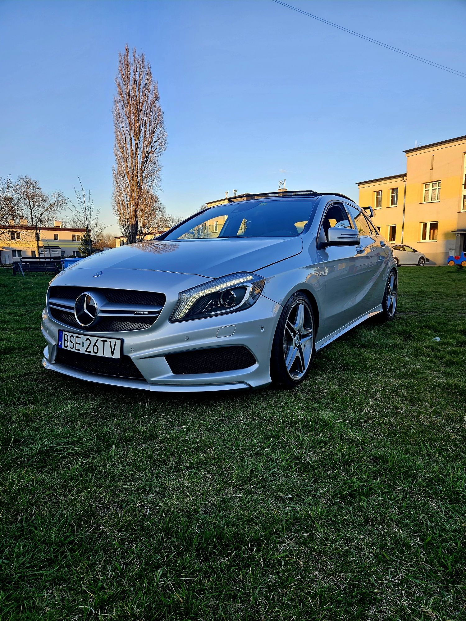 Mercedes A45 AMG Performance!