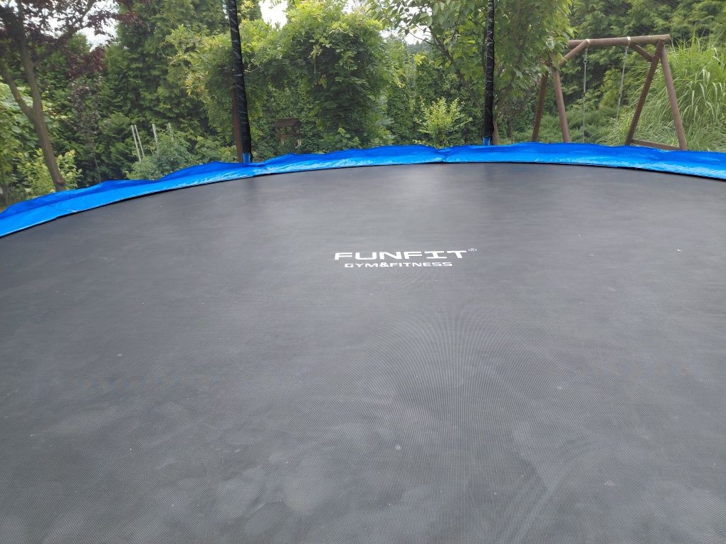 Trampolina używana, duża