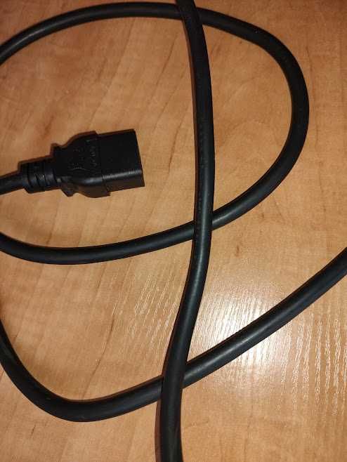 Kabel zasilający serwer UPS komputer 16A Volex Well Shin Vac19 N16916