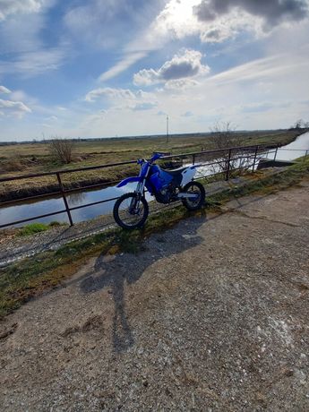 Yamaha yz400f po remoncie