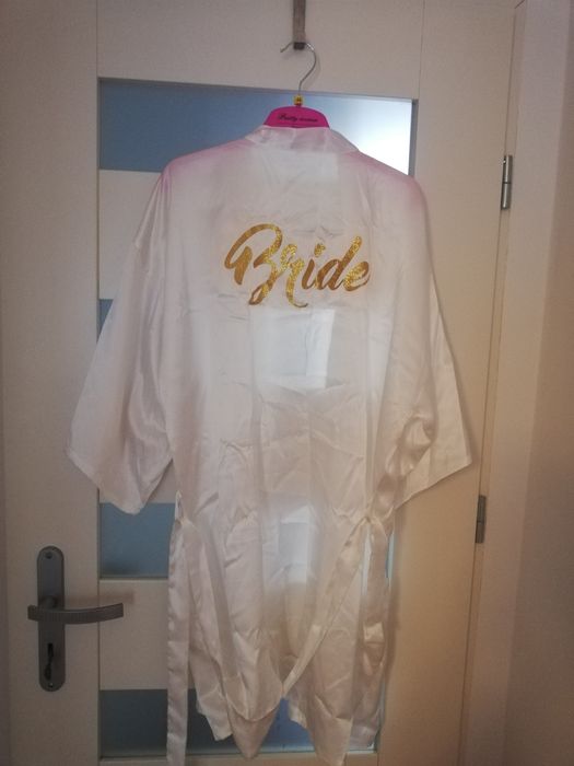 Biały Szlafrok Bride