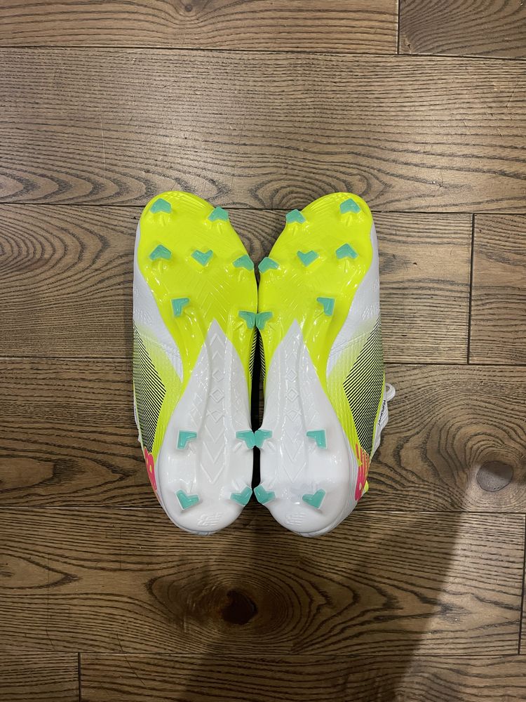 Буцы New balance furon