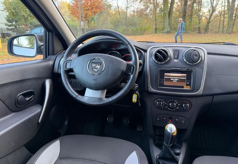 Dacia Sandero StepWay 2013 дизель 1.461 dCi