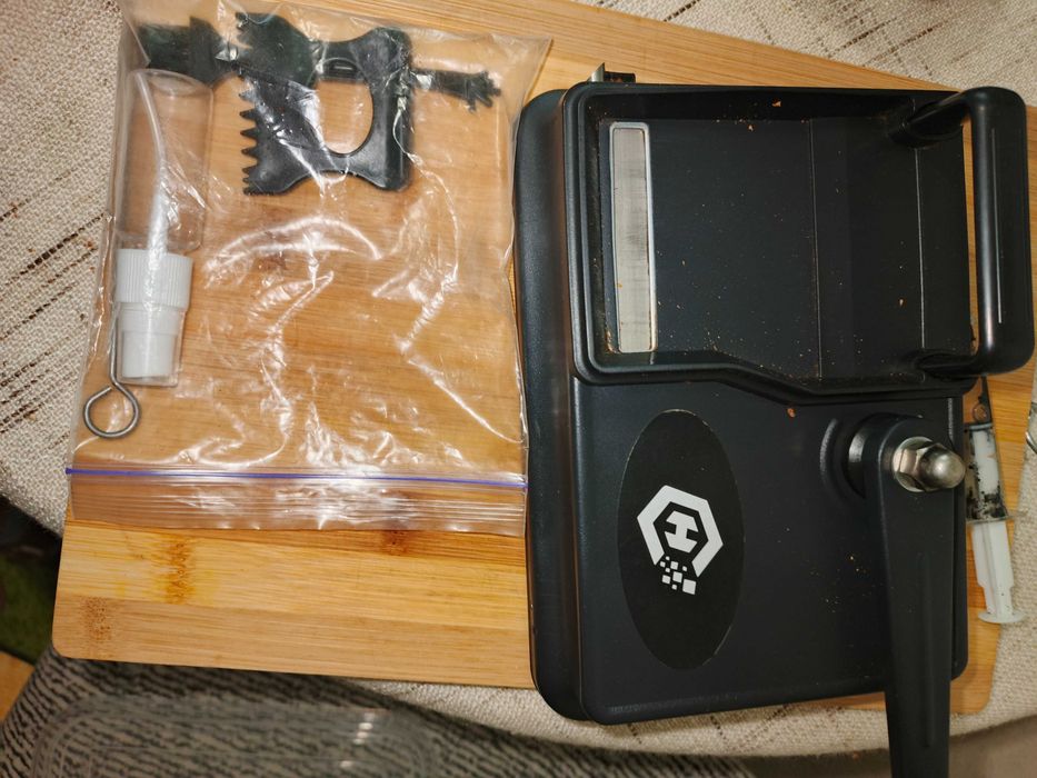 Машинка для набивки б/у, торг уместен