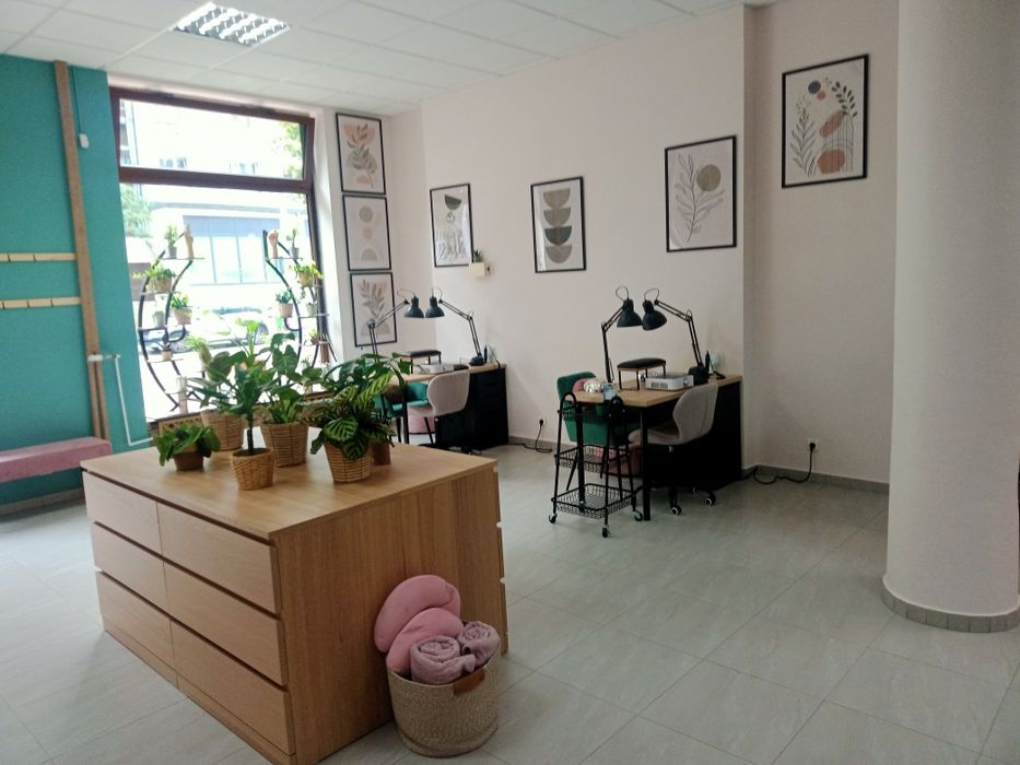 Stanowisko manicure wynajem