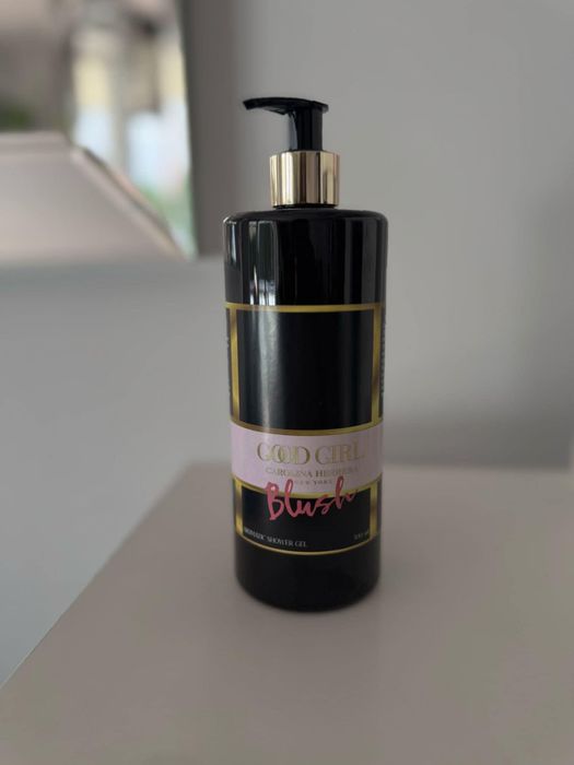 Perfumowany żel pod prysznic Good Girl Blush 500ml