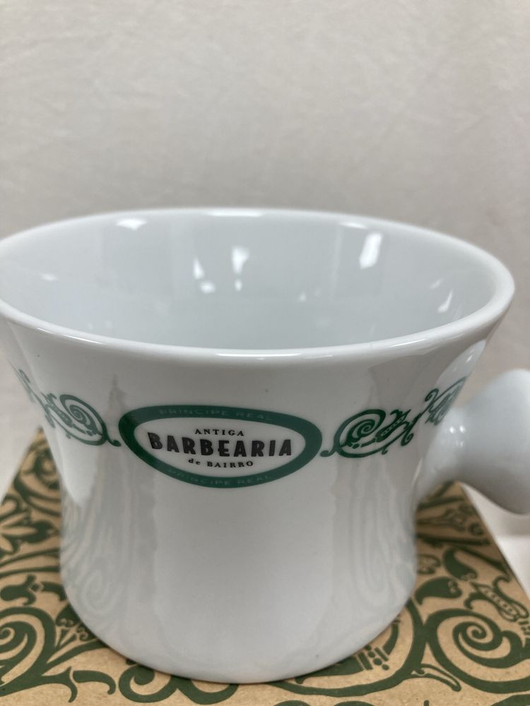 Conjunto de Barba, Antiga Barbearia do Bairro Chiado