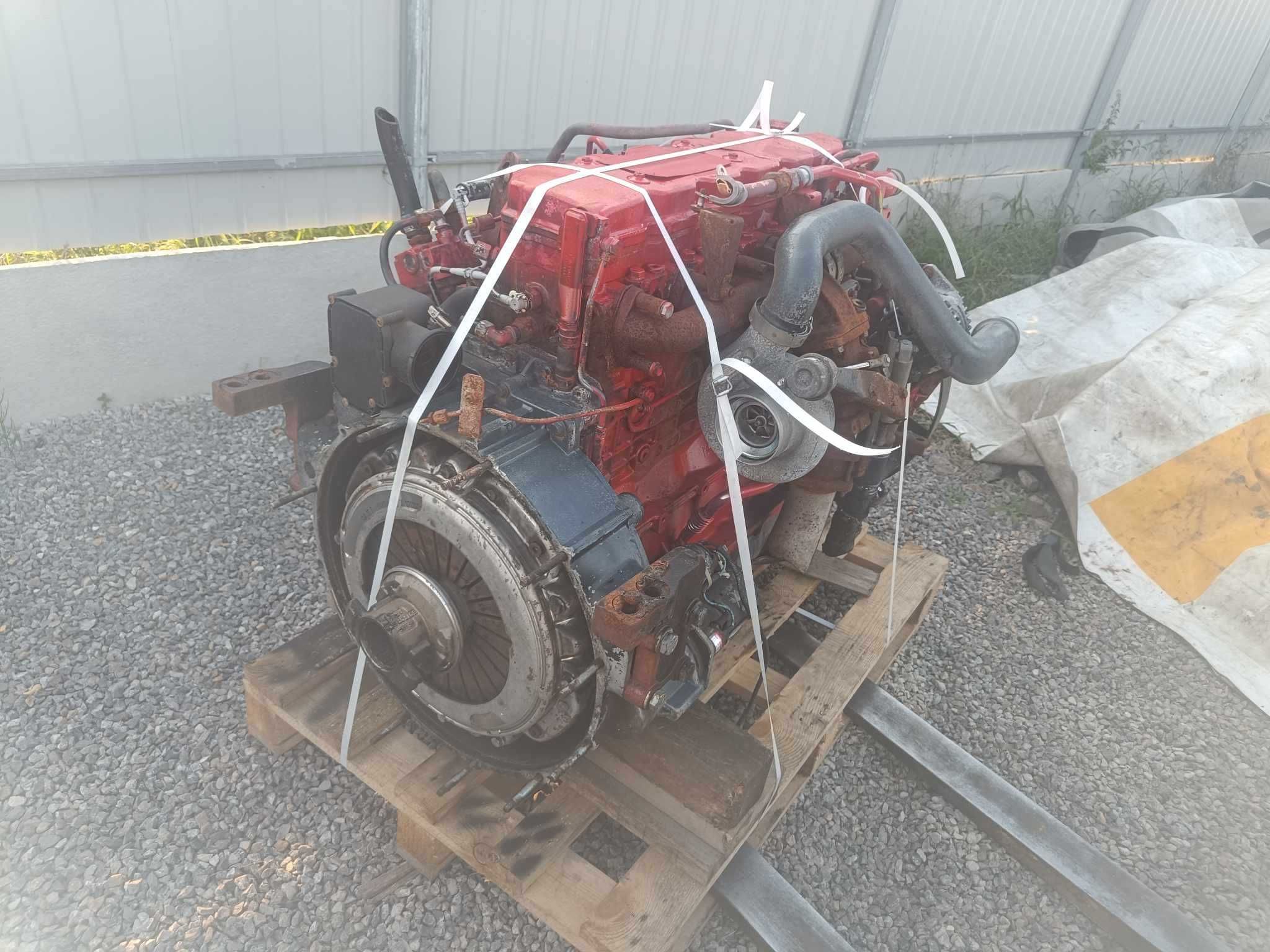 Silnik cummins QSB SDE Iveco Fiat Case FPT New Holland F4BE0684M