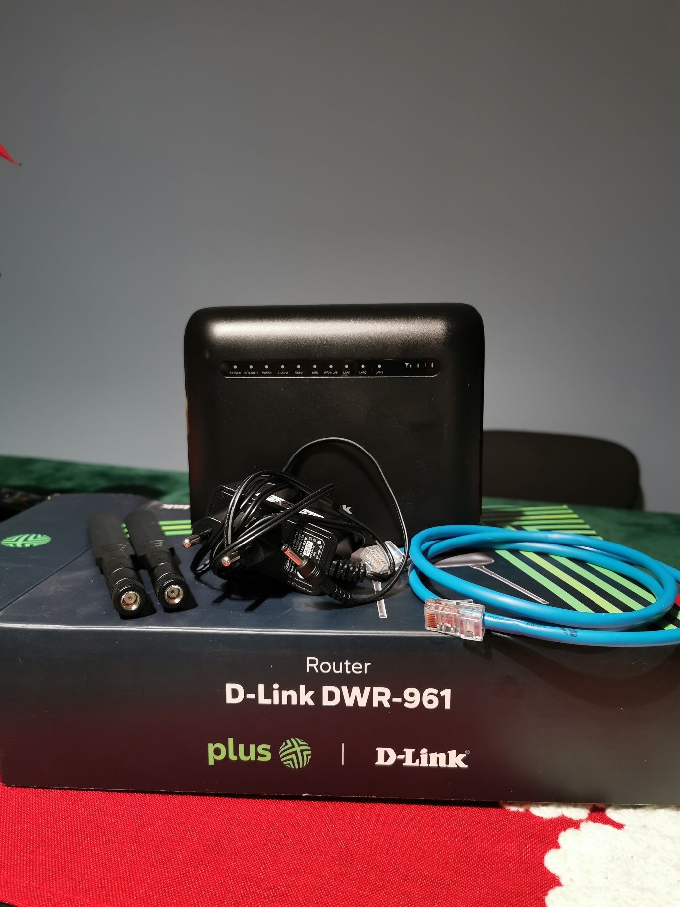 Router modem wifi na karte SIM  LTE DLink DWR-961