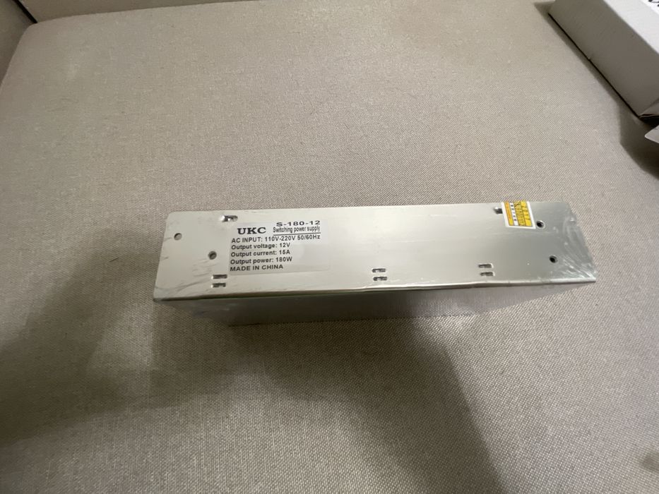 Блок живлення UKC S-180-12, 12В 15А (0690)