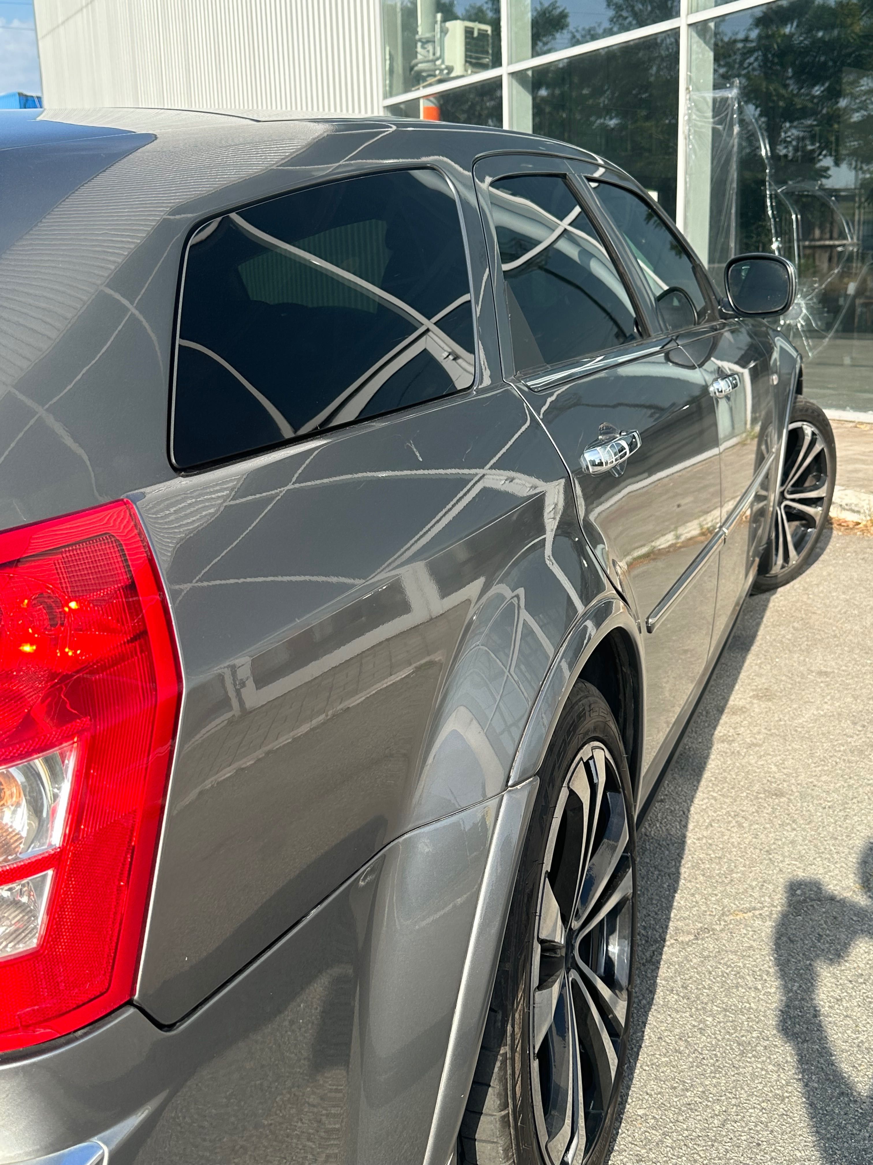 Chrysler 300C Универсал. Signature series.