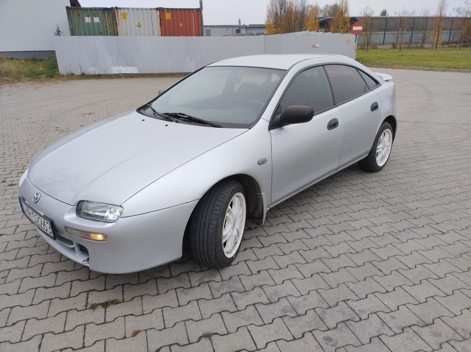 Mazda 323 f. 1.5 benzyna