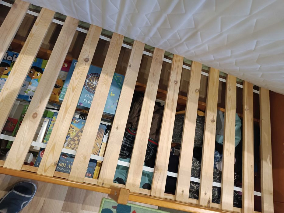 Łóżko dziecięce 200/90 z szufladami jak nowe z materacem