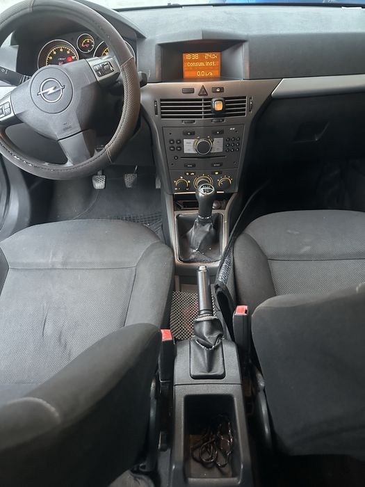 Opel Astra H 1.4 gasolina