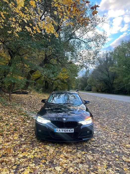 В продаже бмв 320i