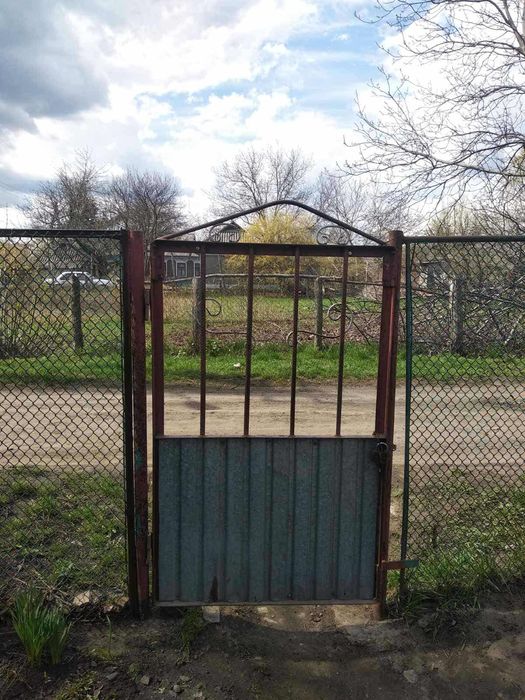 Продам дом в пгт от хозяина.