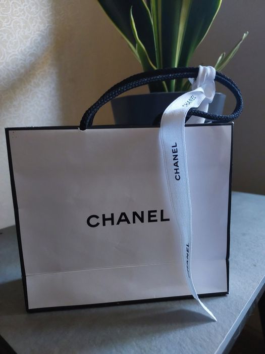 CHANEL продам туалетную воду! Новую. Оригинал! 50мл В упаковке..