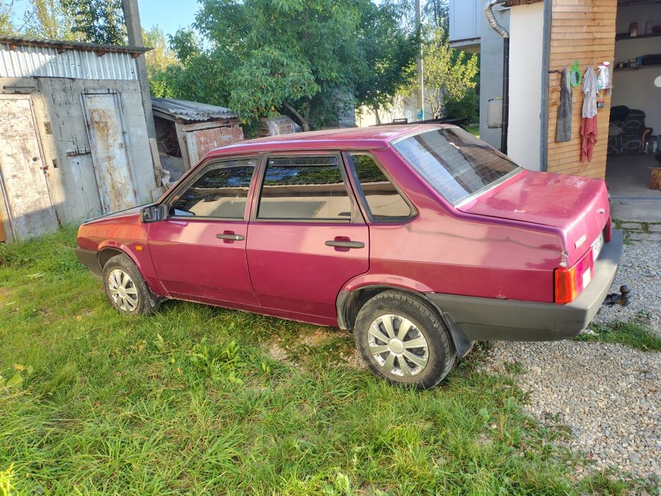 Продам ВАЗ 21099
