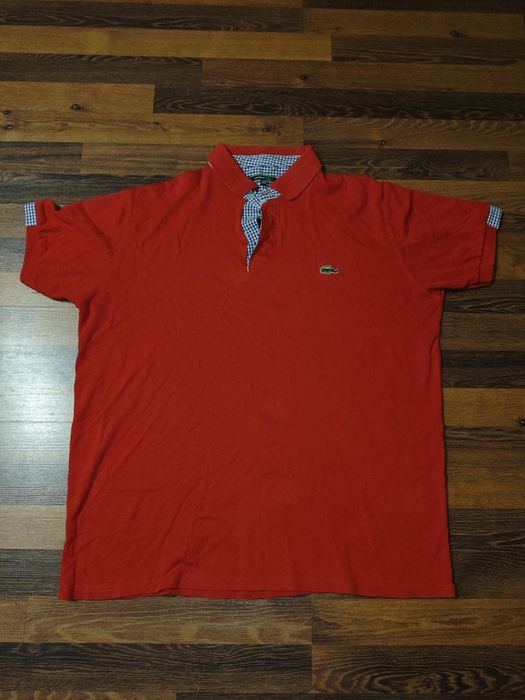 Червона фудболка Лакост
