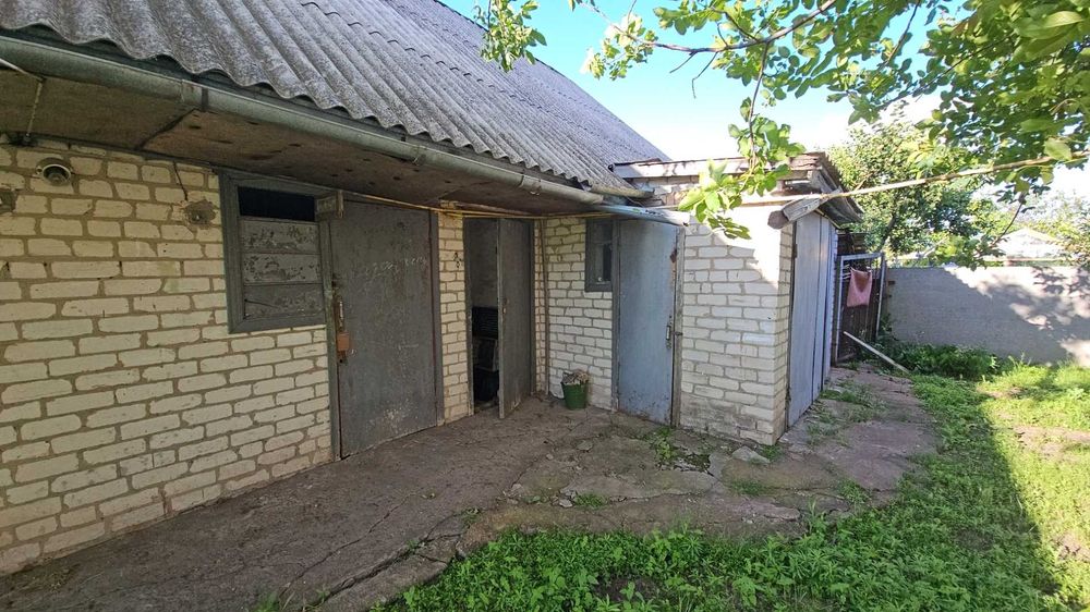 Добротний капітальний будинок - Яготин. Є ВІДЕООГЛЯД.