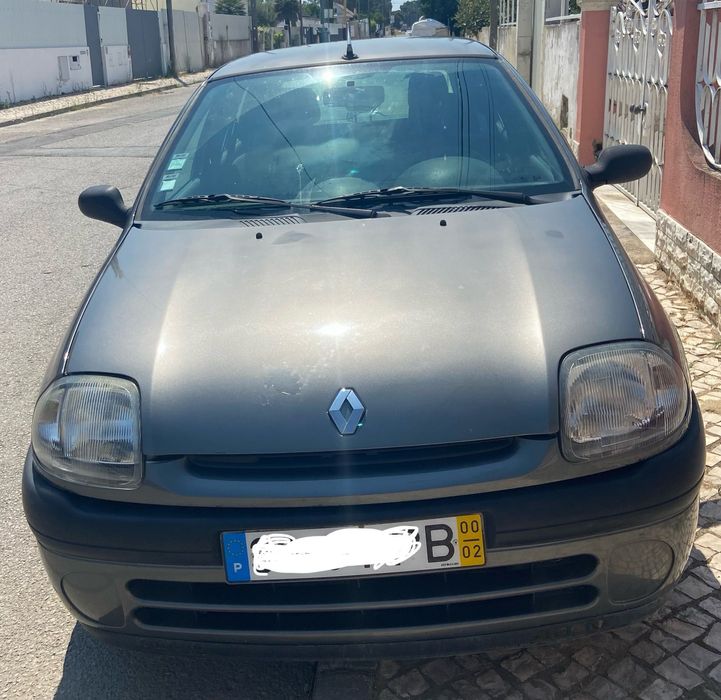 Renault Clio 1.2 8v Ano 2000. 182000km