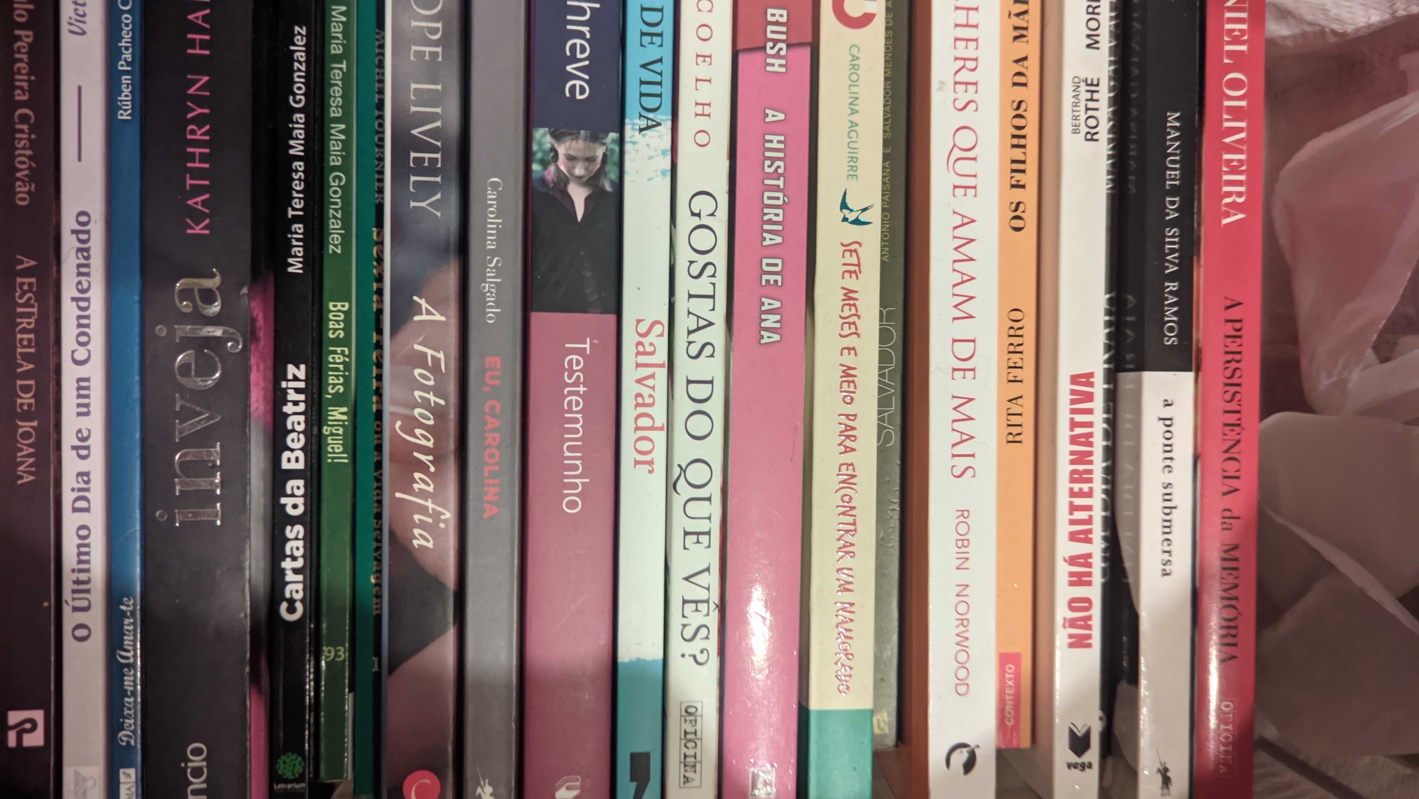 24 livros variados