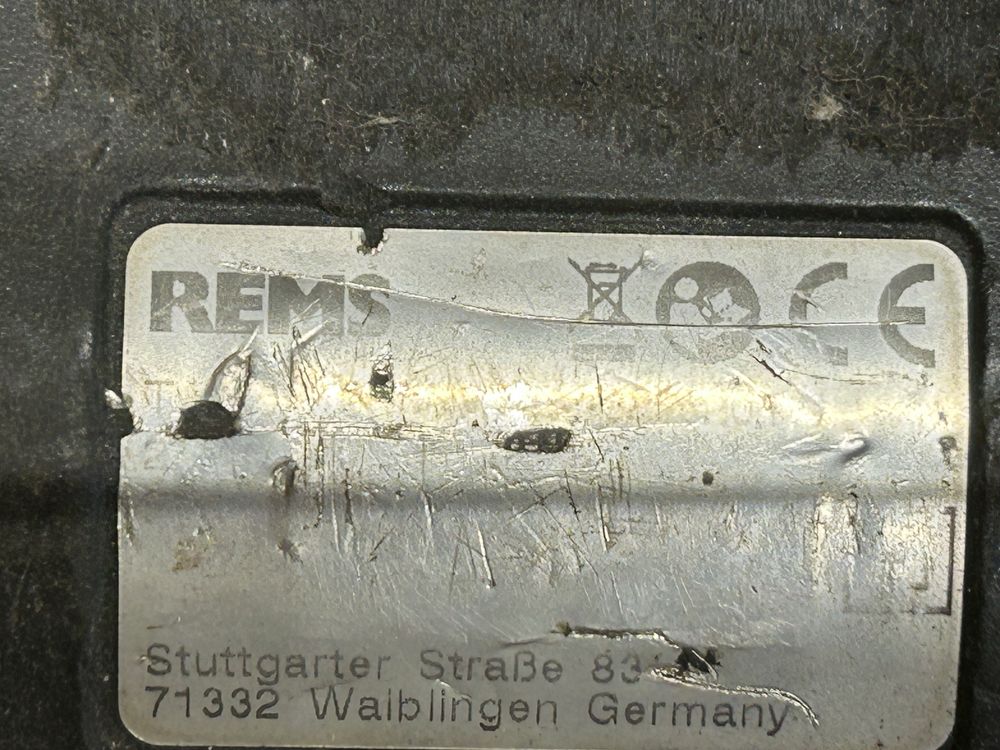 Rems zaciskarka + skrzynka