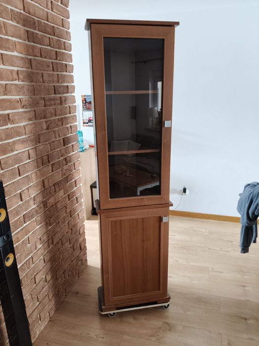 Witryna narożnikowa