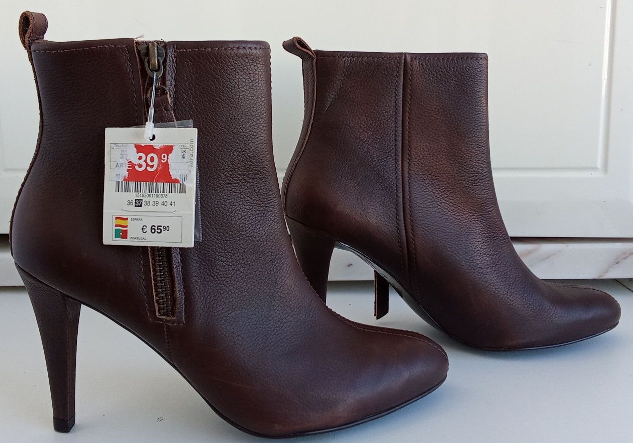 Botas castanhas salto alto - Zara