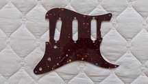 Пікгард для електрогітари Fender Pickguard 62 Stratocaster S/S/S.