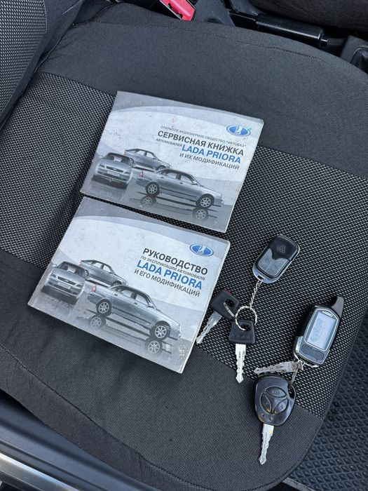 Lada Priora 2011 2170 люкс комплектация
