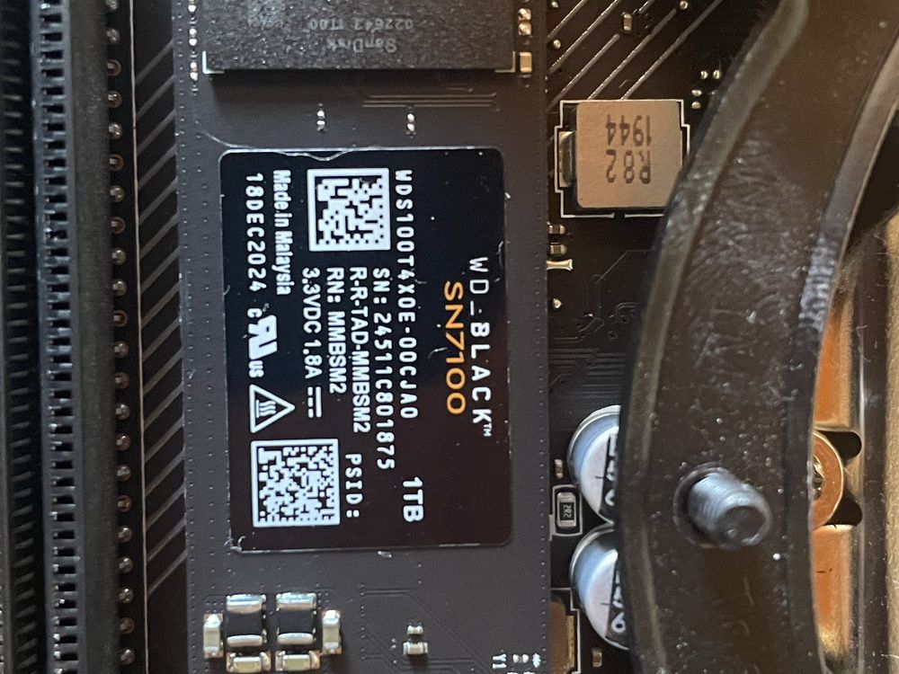 i5-9600K + 32Gb Ram + 1Tb Nvme