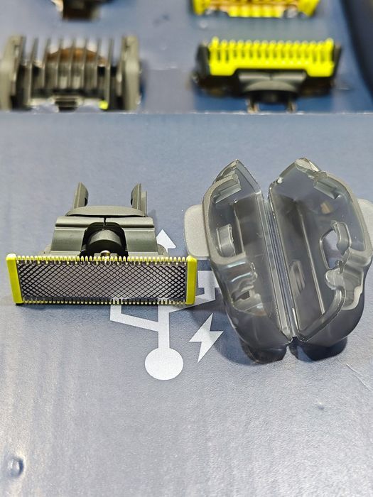 Golarka Philips Oneblade Qp2824/30 3Ostrza + Nasadka 5W1