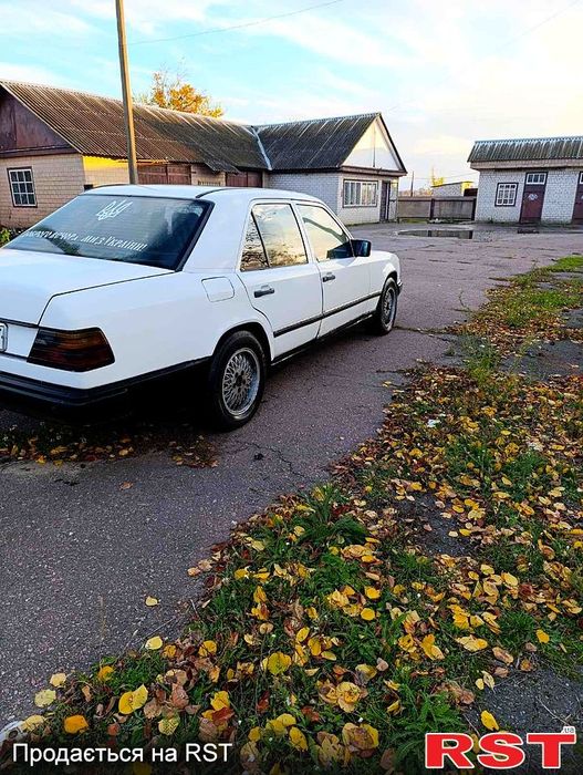 Мерседес бенс 124