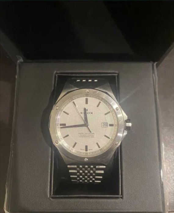 Швейцарские часы EDOX.
Серия "Дельфин"