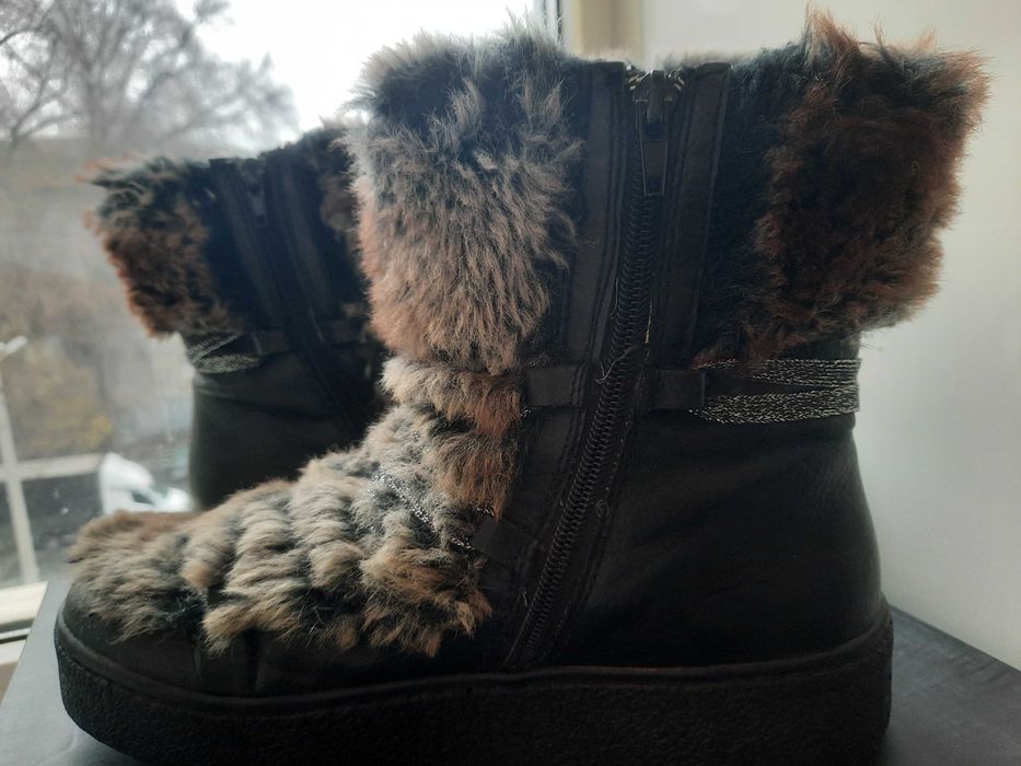 Жіночі зимові черевики розмір 40