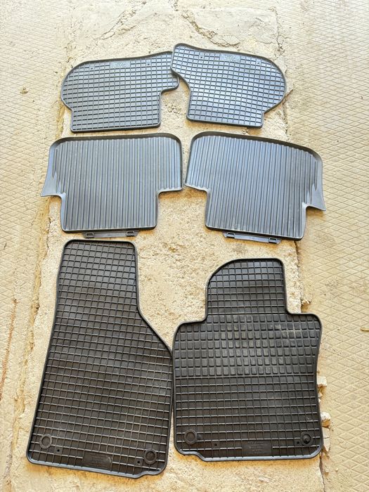 Килимки коврики для автомобіля skoda шкода