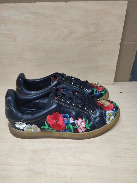 Кроссовки Dolce&Gabbana

HP-FA-8m-F3-carousel-SS24m-img-thron

HP-FA-8