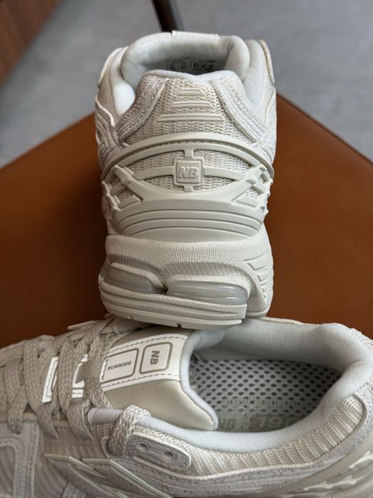 Оригинал New Balance 1906r Beige (U1906RWD) бежеві нб легкие кроссовки