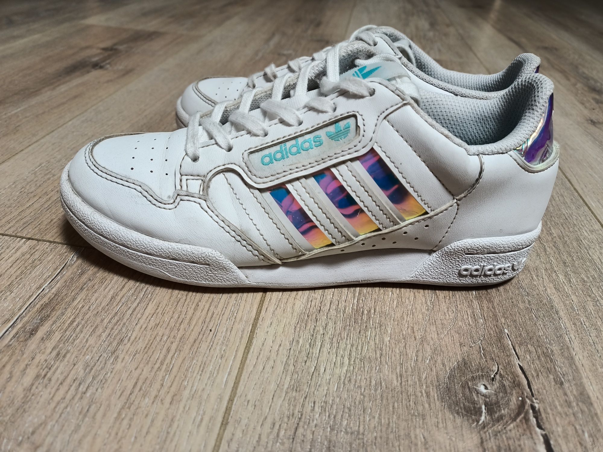 Кросівки Adidas continental 80 stripes  р.35,5