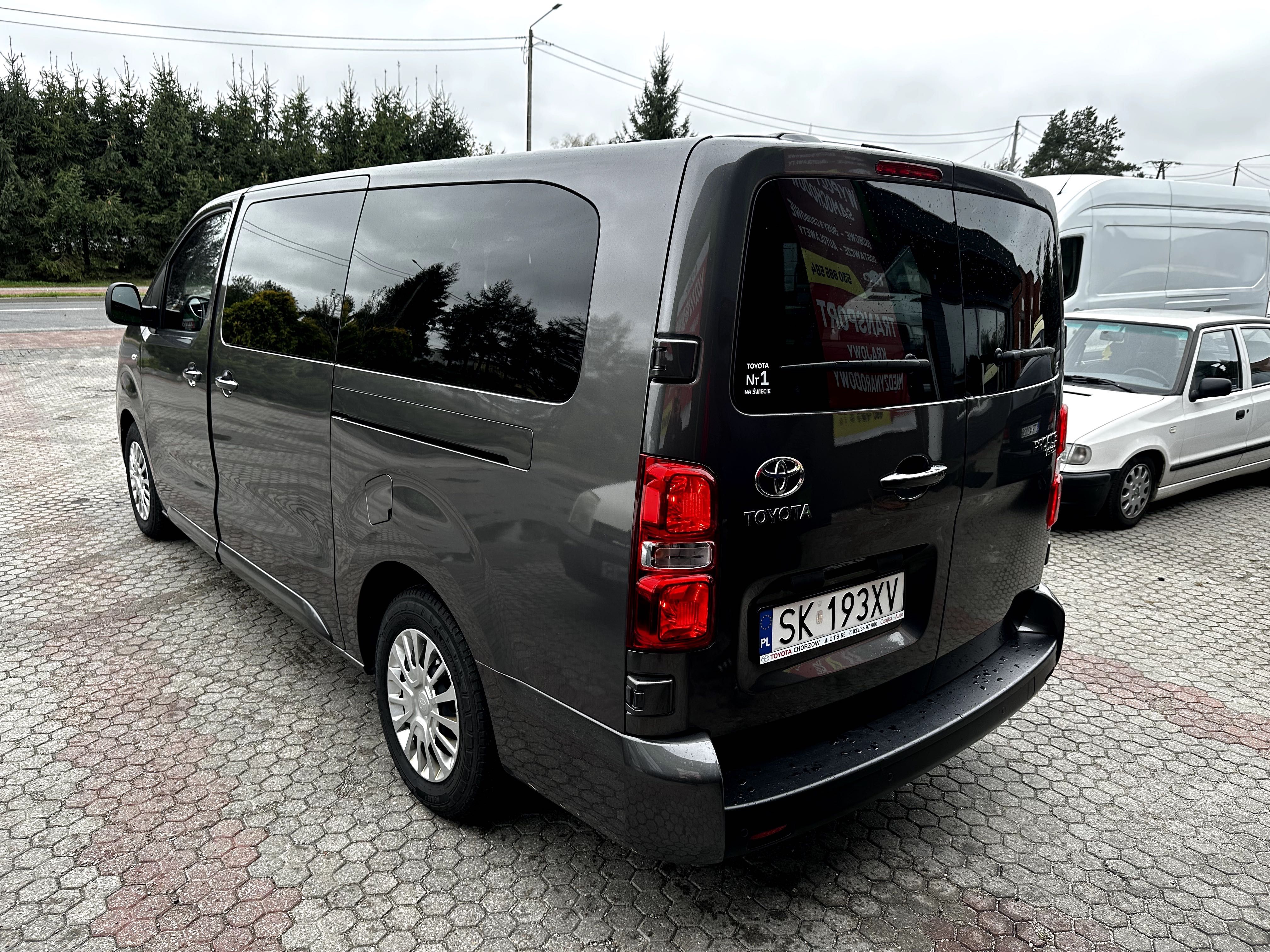 Wynajem busa, samochodu 7 8 9 osobowego Wypożyczalnia aut